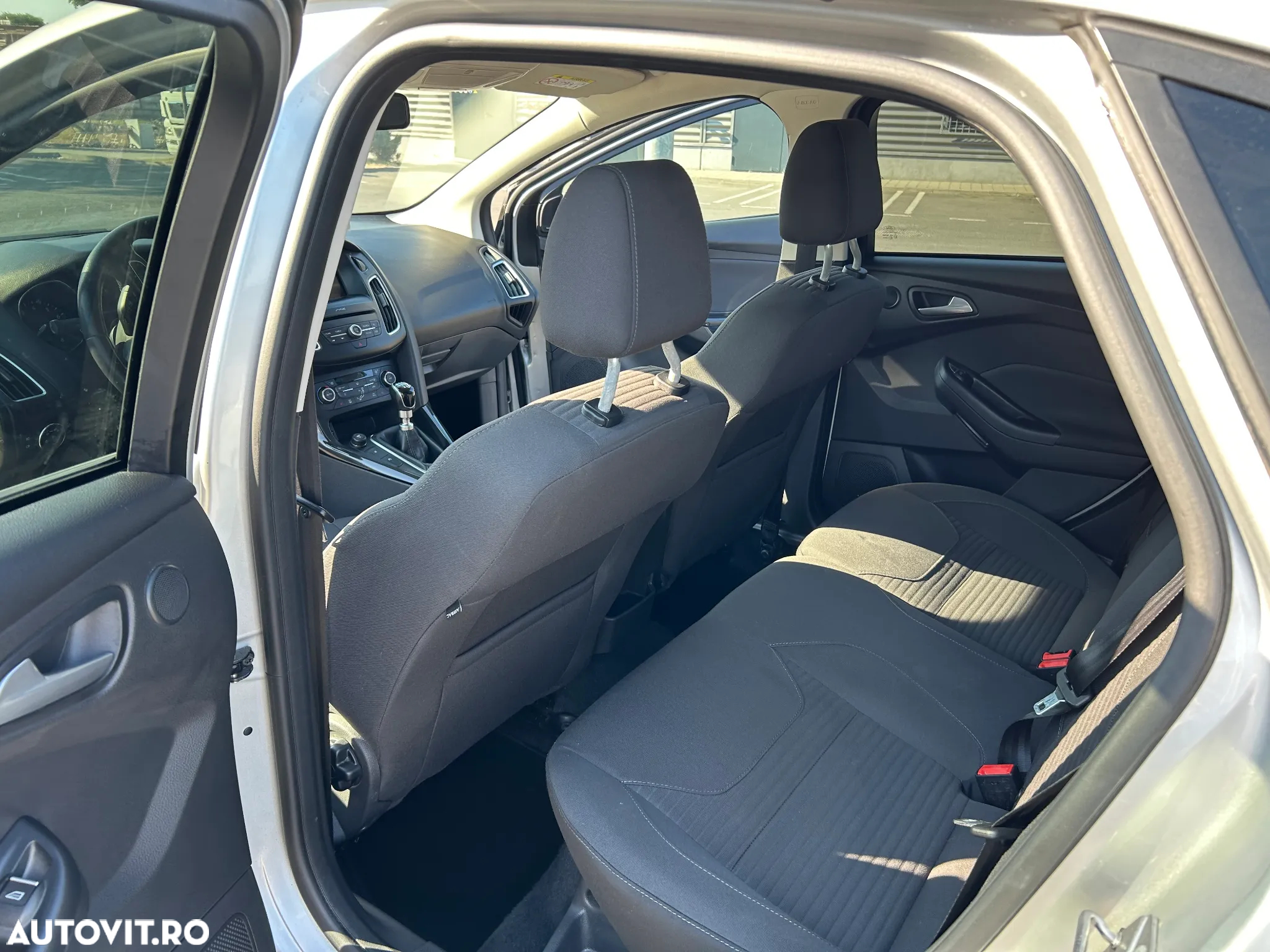 Ford Focus 1.0 EcoBoost Titanium - 13