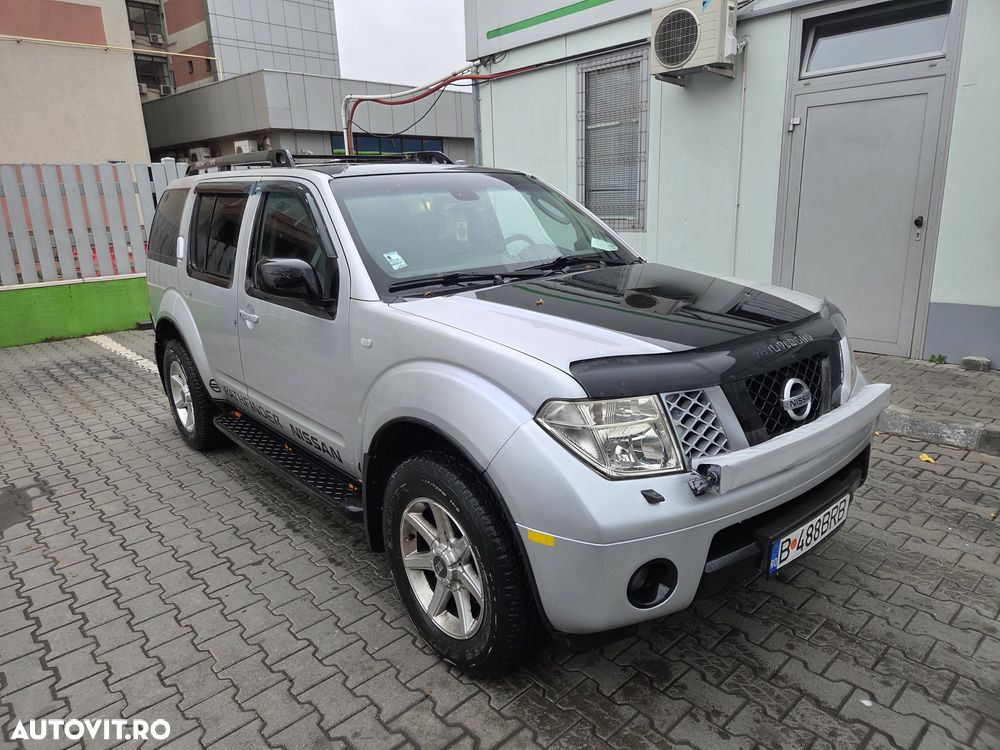 Nissan Pathfinder 2.5 dCi Aut LE - 1