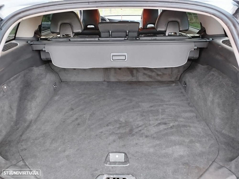 Volvo V60 1.6 D2 R-Design - 9