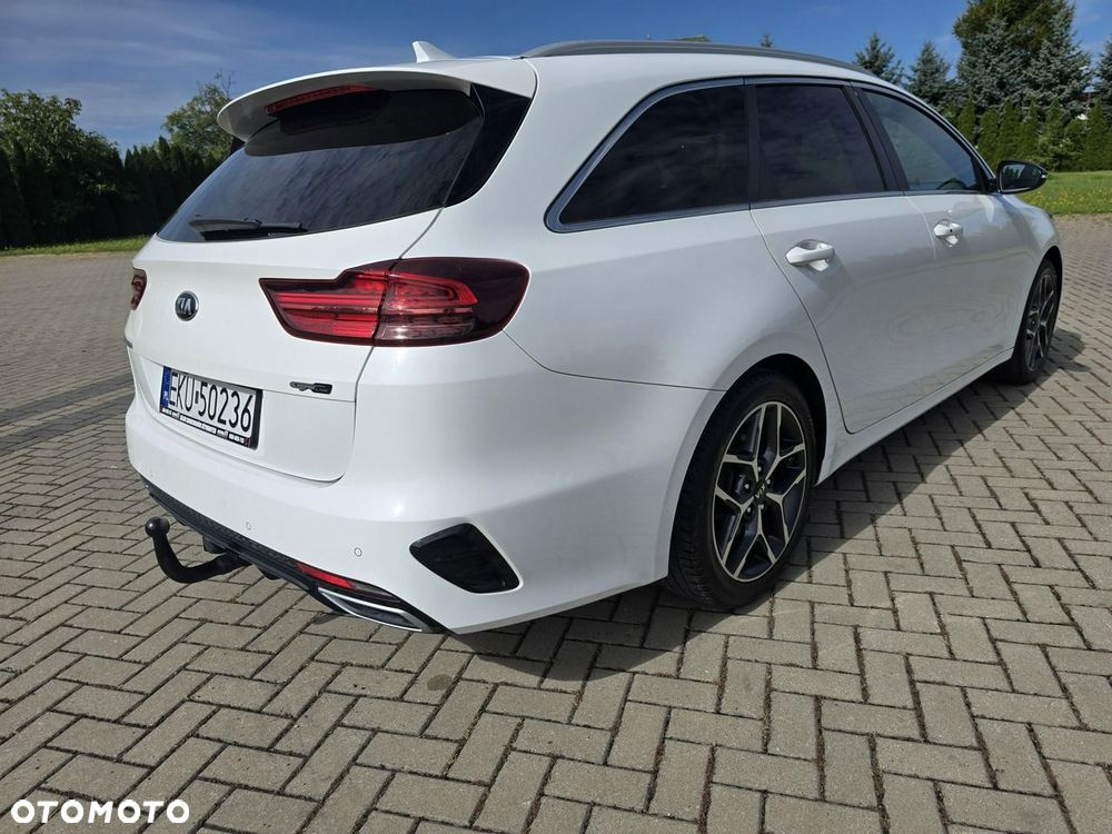 Kia Ceed - 15