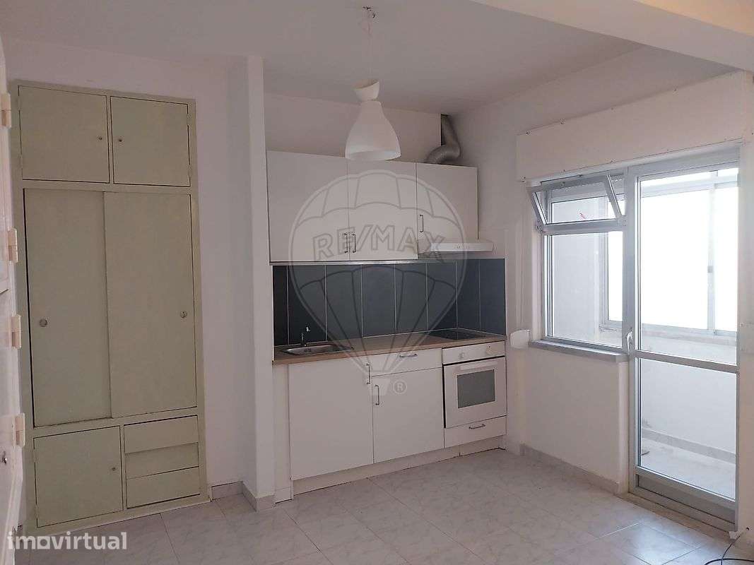 Apartamento T0 para arrendamento - Grande imagem: 5/13