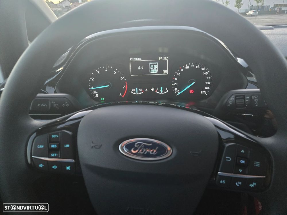 Ford Fiesta 1.1 TITANIUM - 9