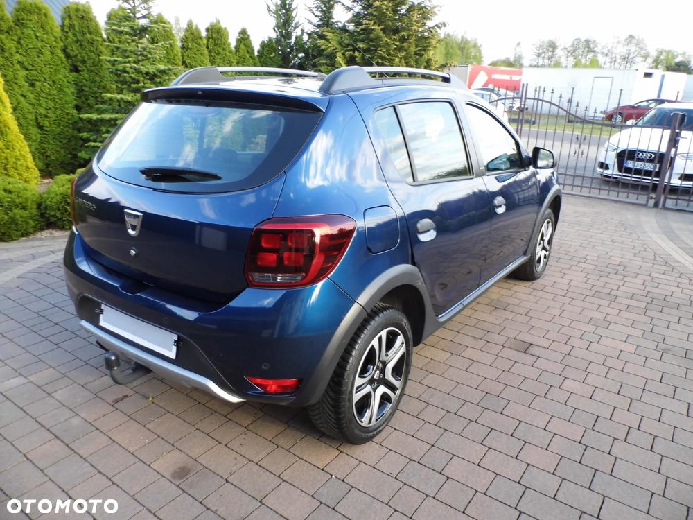 Dacia Sandero Stepway - 12
