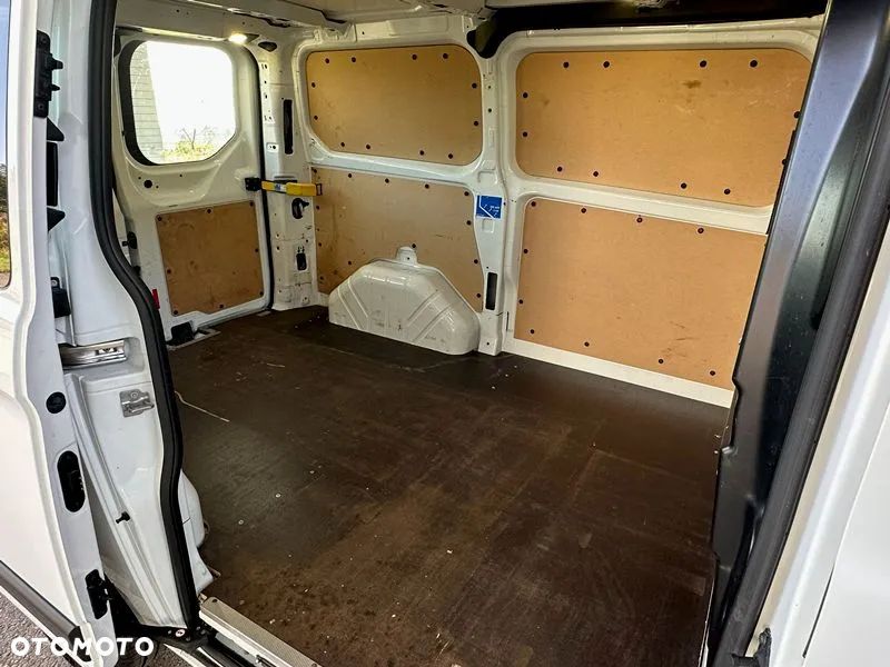 Ford Transit Custom - 12