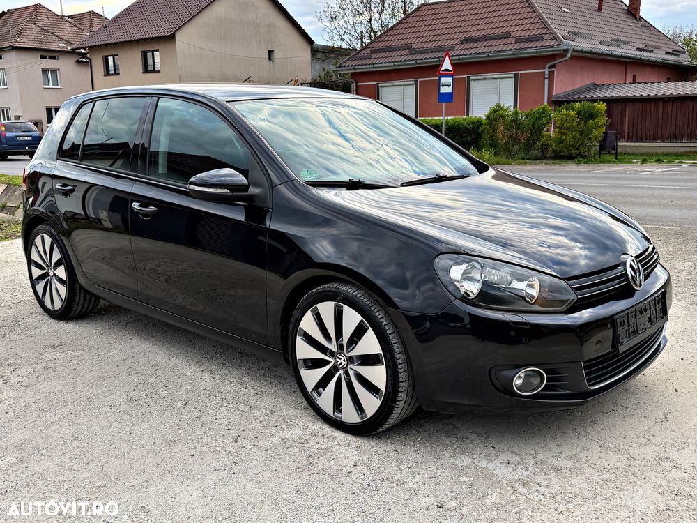 Volkswagen Golf - 27