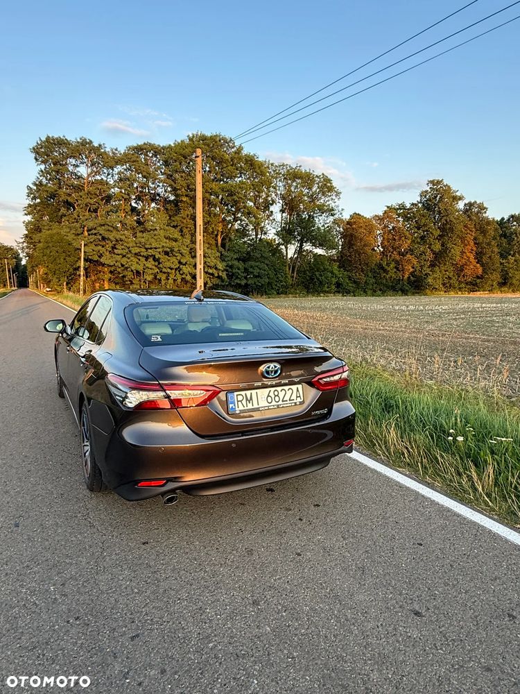 Toyota Camry 2.5 Hybrid Executive CVT - 11