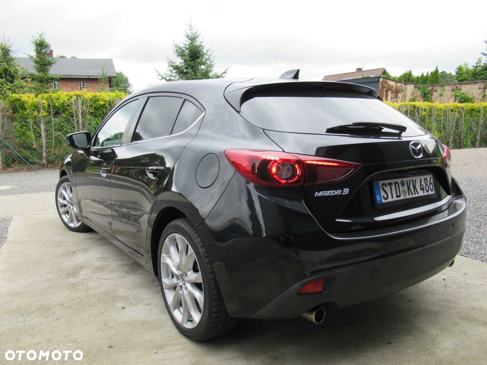 Mazda 3 - 4