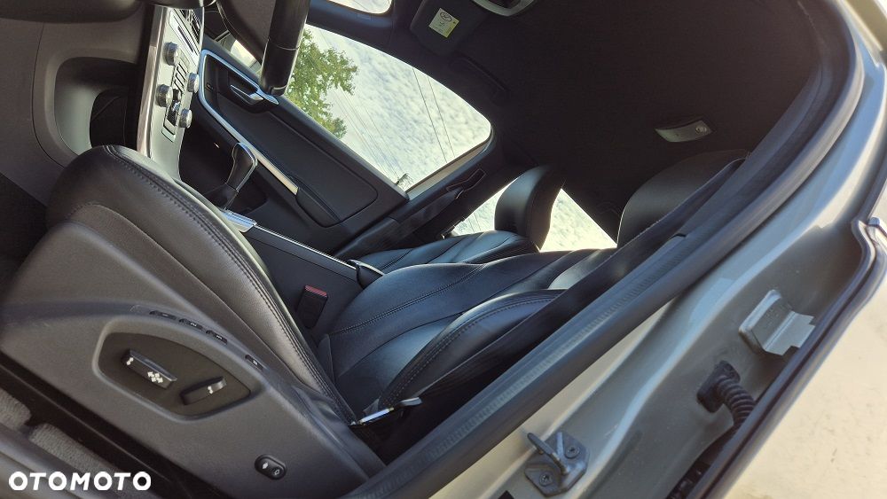 Volvo XC 60 D4 Drive-E Summum - 6