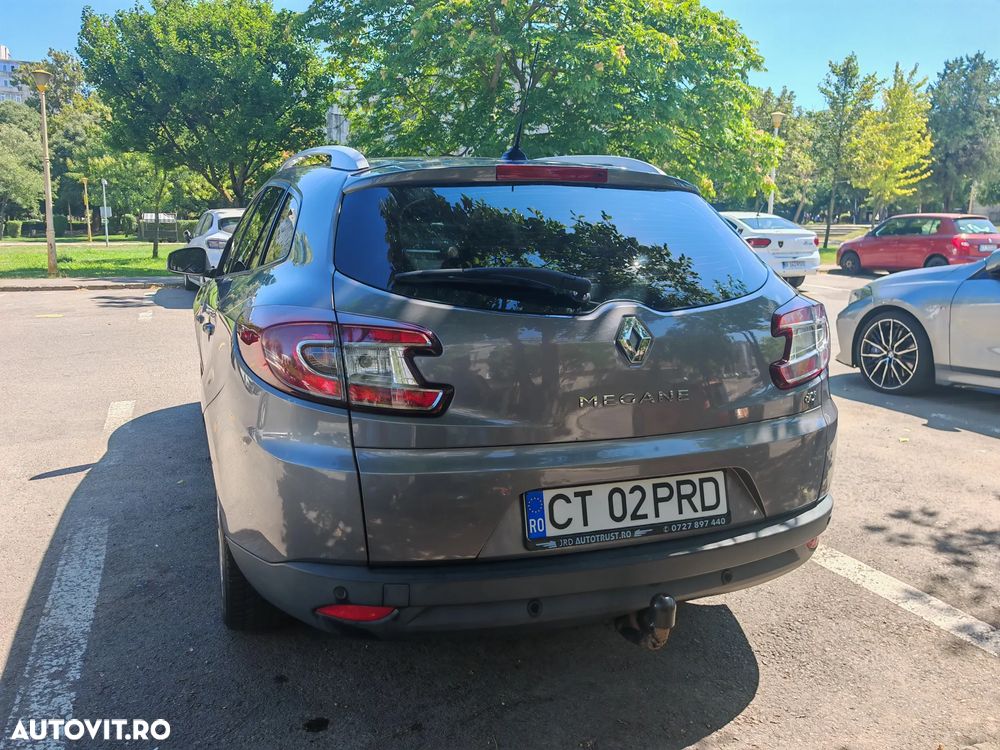 Renault Megane ENERGY dCi 110 Start & Stop Bose Edition - 4