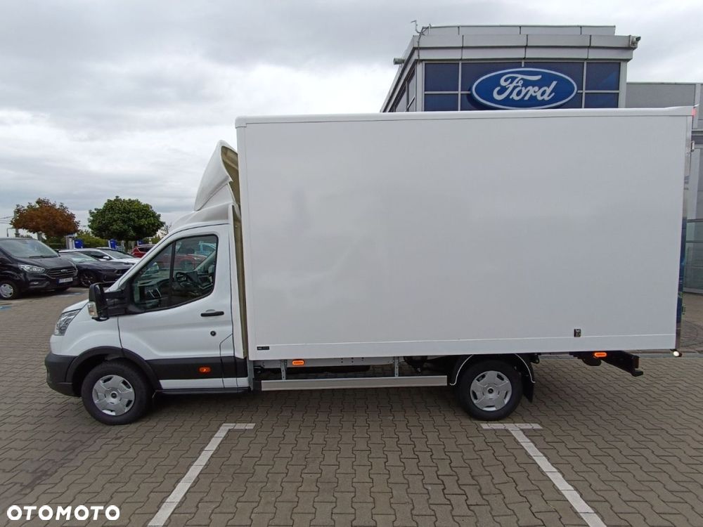 Ford Transit - 8