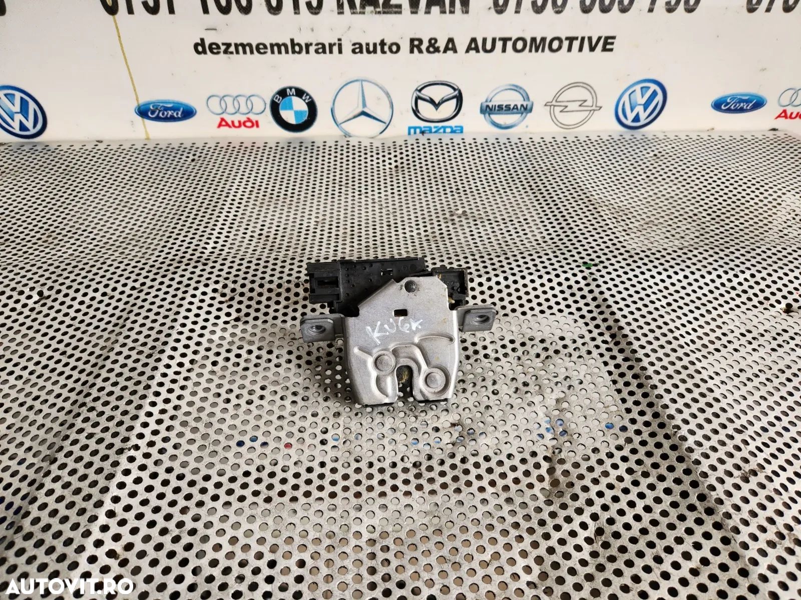 Broasca Blocator Incuietoare Hayon Haion Ford Kuga 2 Dezmembrez Ford Kuga 2 - Dezmembrari Arad - 1