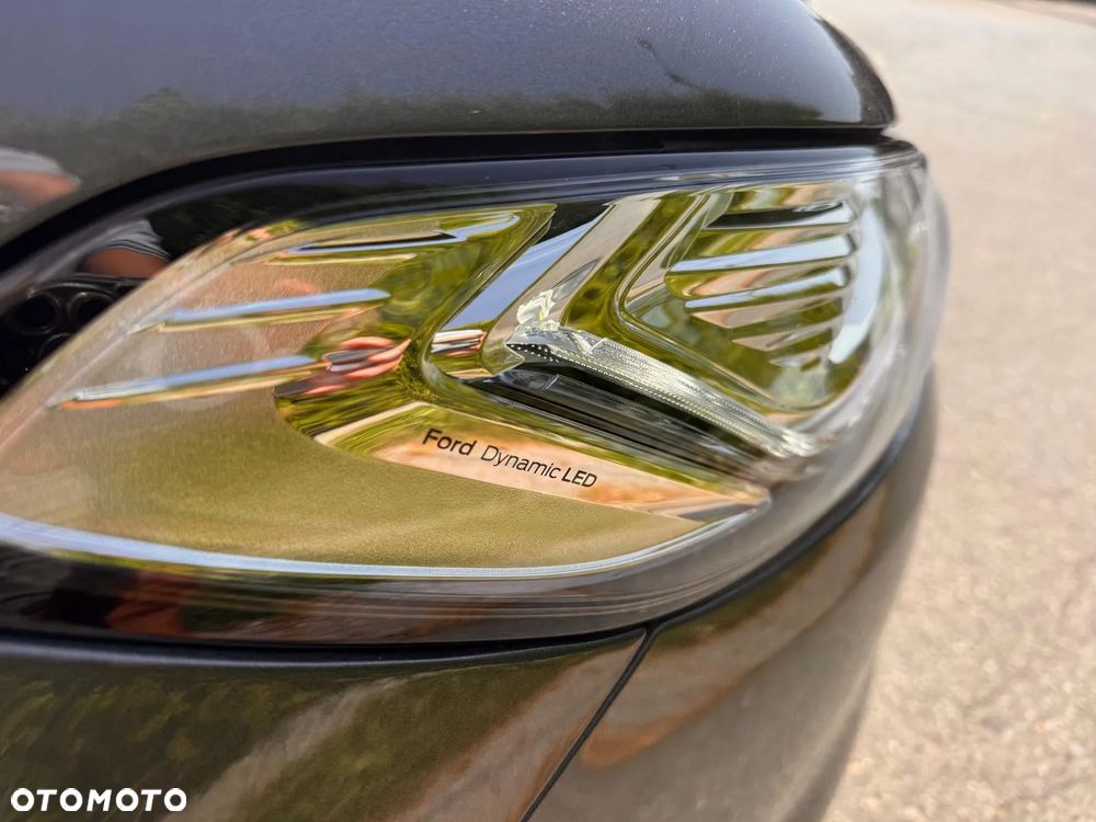 Ford Mondeo 2.0 Hybrid Vignale Plus - 4