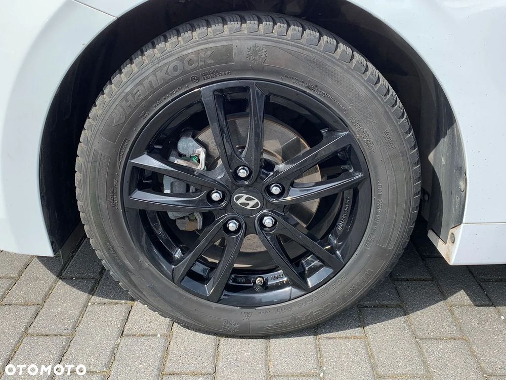 Hyundai IONIQ Style - 6