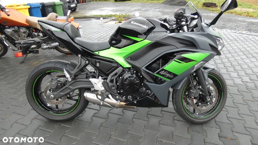 Kawasaki Ninja - 1