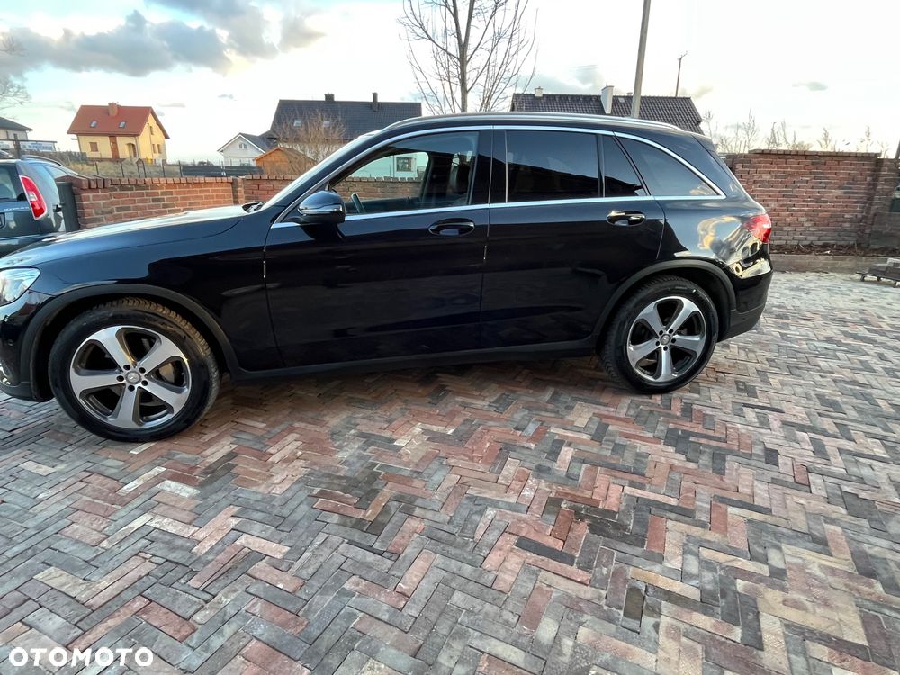 Mercedes-Benz GLC 220 d 4-Matic - 6