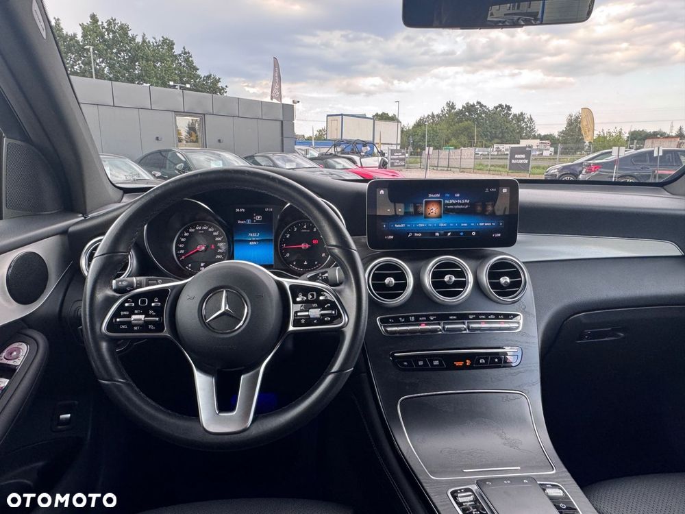 Mercedes-Benz GLC 300 4Matic 9G-TRONIC - 14