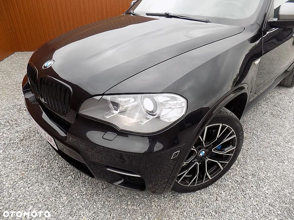 BMW X5 M M50d Sport-Aut - 32