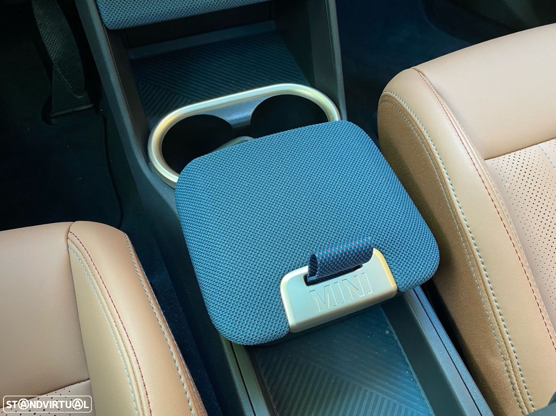 MINI Countryman SE Favoured M - 13