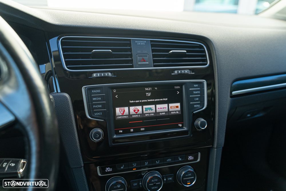 VW Golf Variant 1.6 TDi Trendline DSG - 18