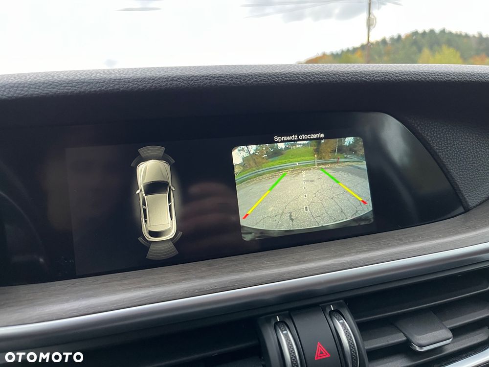 Alfa Romeo Stelvio 2.0 Turbo 16V AT8-Q4 First Edition - 22