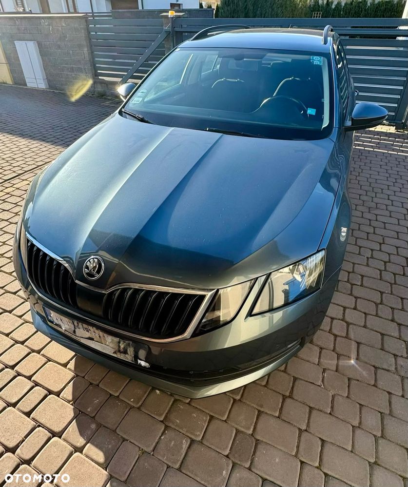 Skoda Octavia - 3