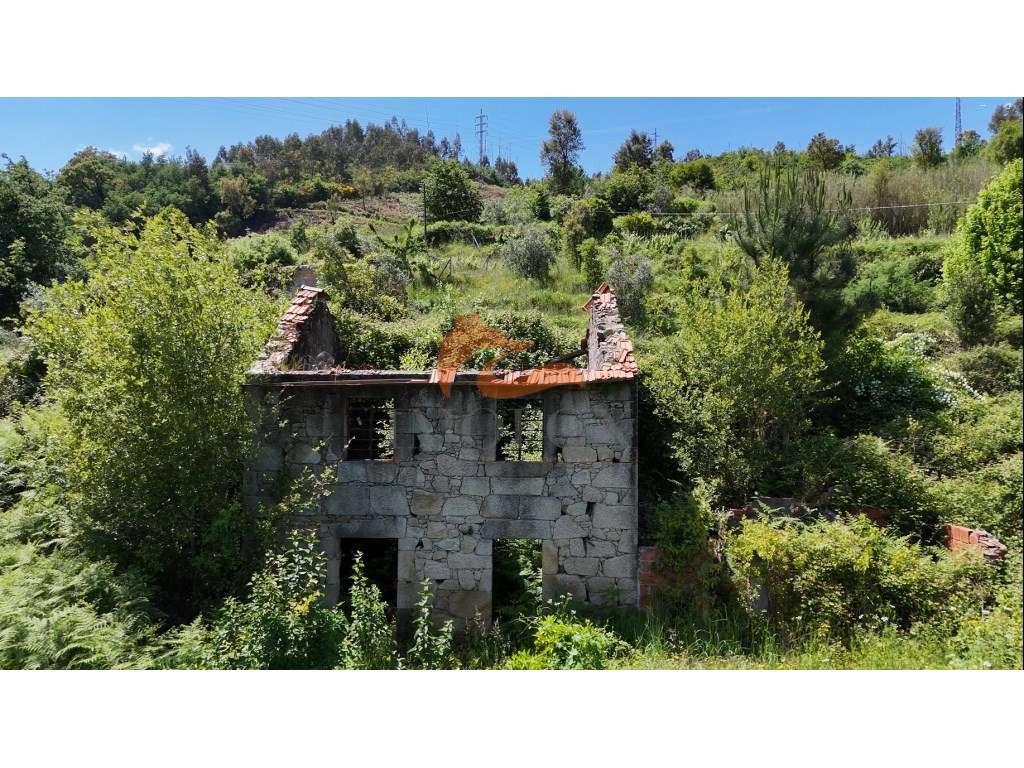 Quinta isolada na vila de Avô, Oliveira do Hospital - Grande imagem: 3/8