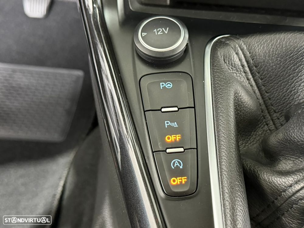 Ford Focus 1.5 TDCi Titanium - 32