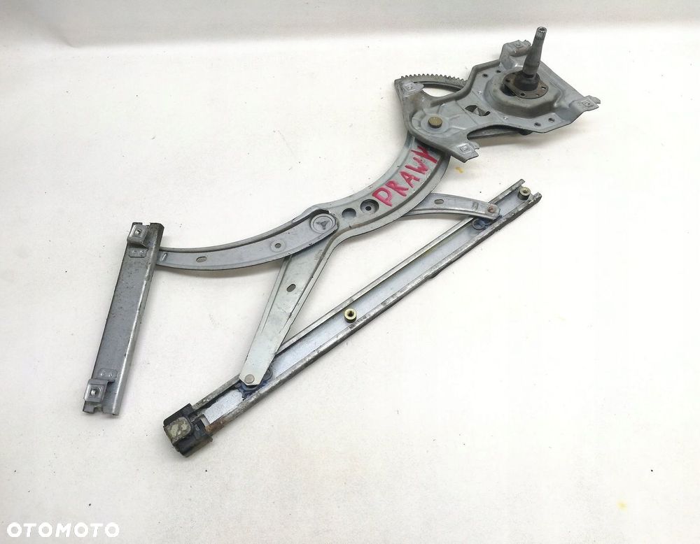 MECHANIZM SZYBY PRAWY PRZÓD VW PASSAT B4 - 1