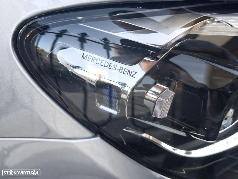 Mercedes-Benz E 300 e Station 9G-TRONIC AMG Line - 18