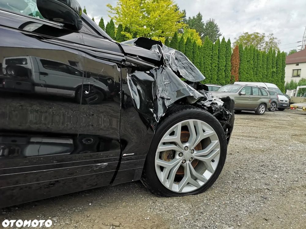 Land Rover Range Rover Velar 3.0d R-Dynamic S - 17