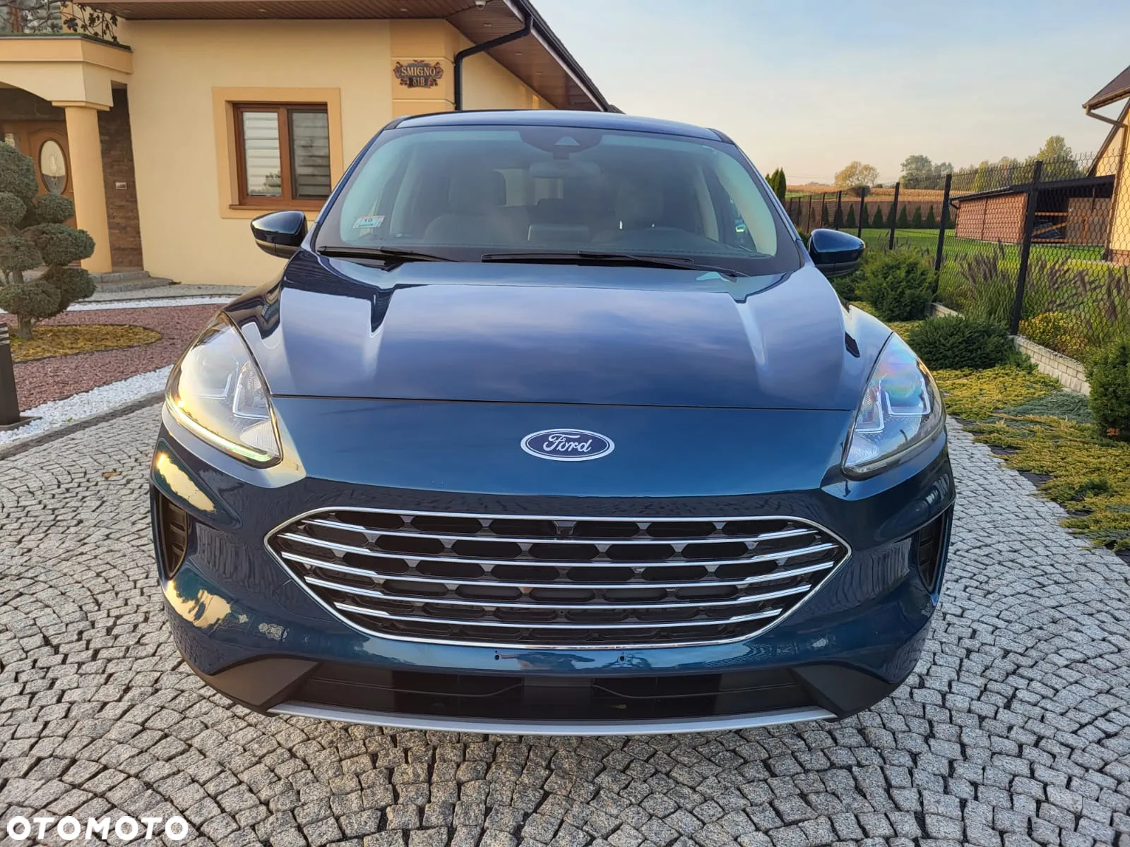 Ford Kuga - 3