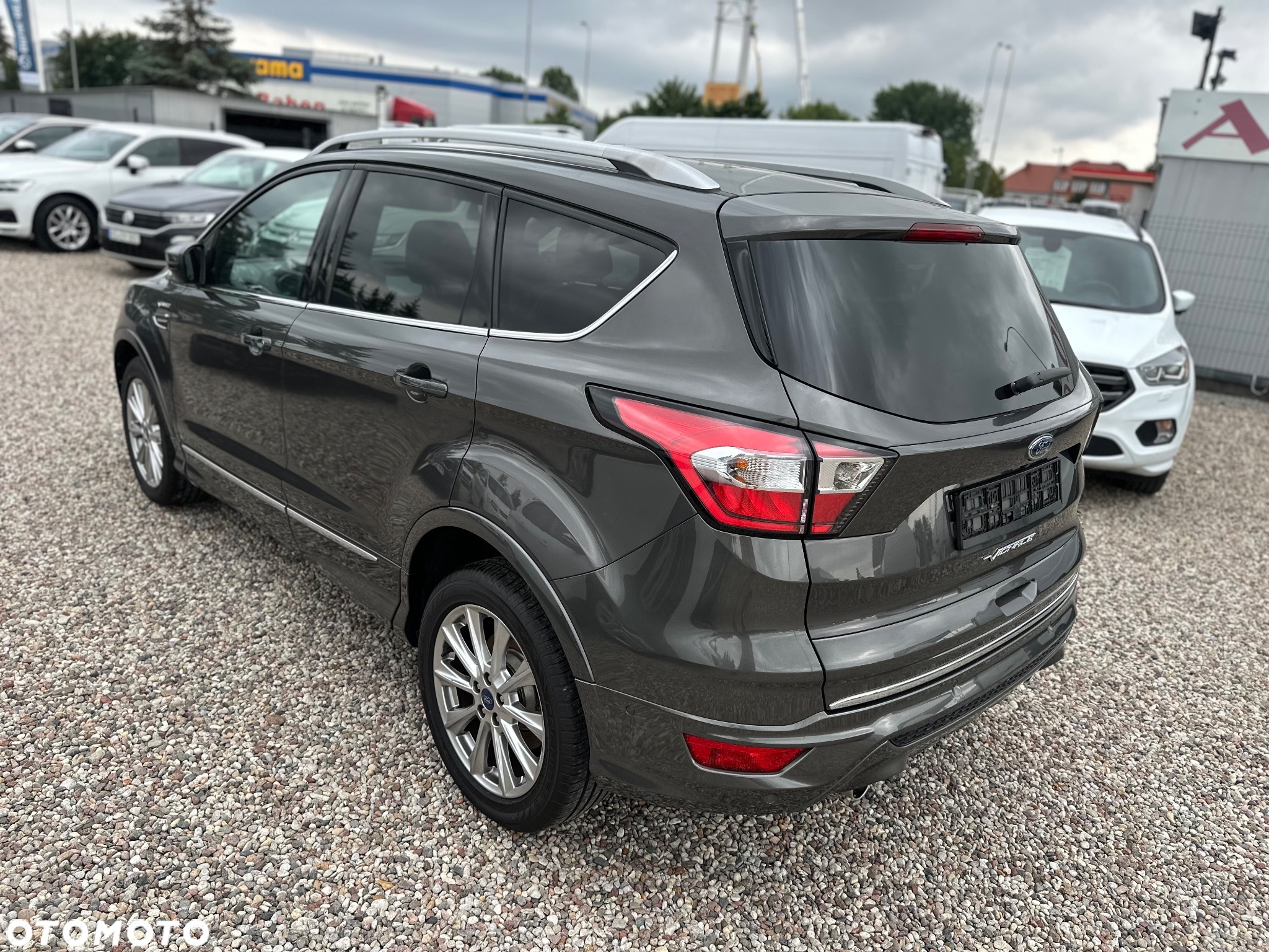 Ford Kuga 2.0 TDCi 4x4 Vignale - 3