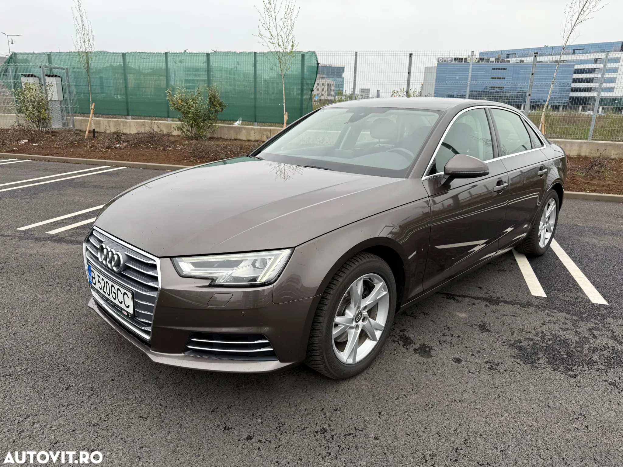 Audi A4 2.0 TDI S tronic - 6