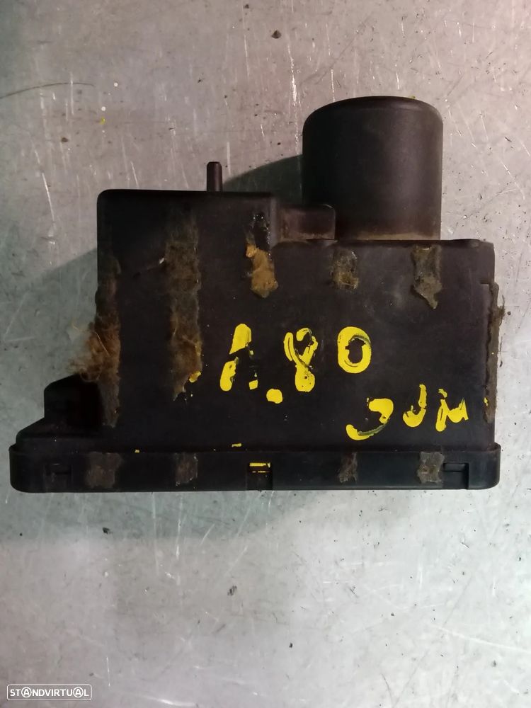 MOTOR VACUO / COMPRESSOR FECHO CENTRAL AUDI 80 443862257B - 1
