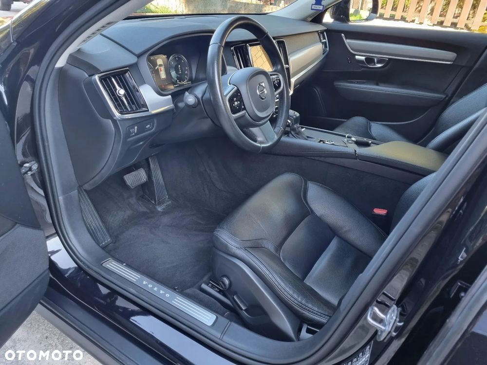 Volvo V90 Cross Country D4 AWD Geartronic Pro - 9