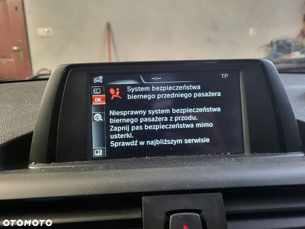 BMW Seria 1 116i Sport Line - 12