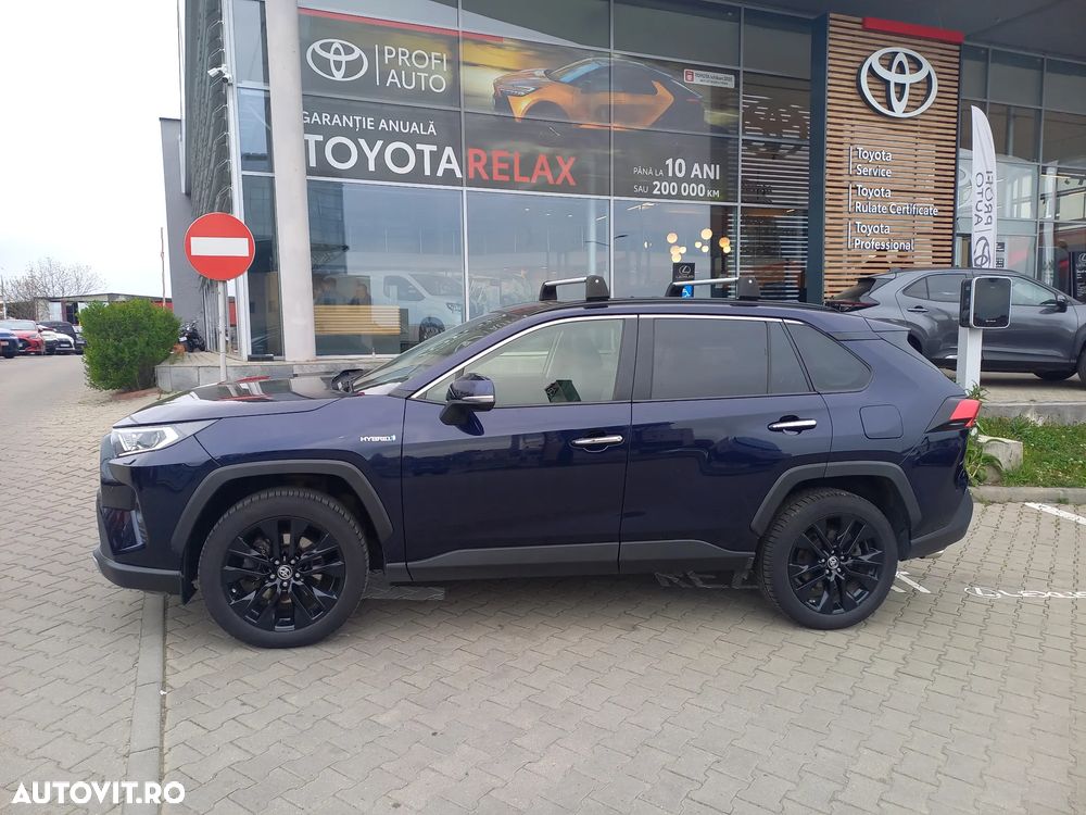 Toyota RAV4 - 4