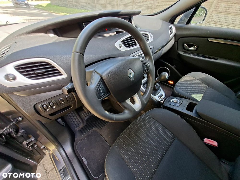 Renault Scenic 1.4 16V TCE Bose Edition - 24