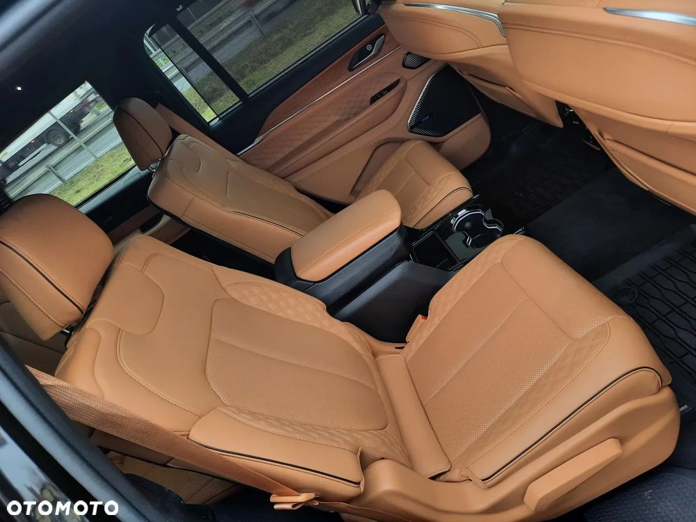 Jeep Grand Cherokee 5.7 V8 HEMI 4WD Automatik Summit - 26