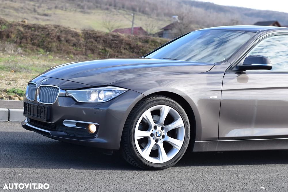 BMW Seria 5 520d Aut. Modern Line - 31