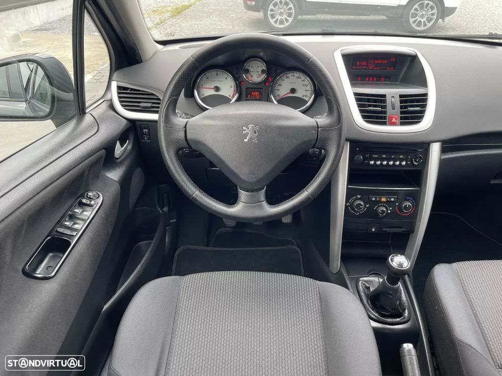 Peugeot 207 1.4 HDi Urban - 5