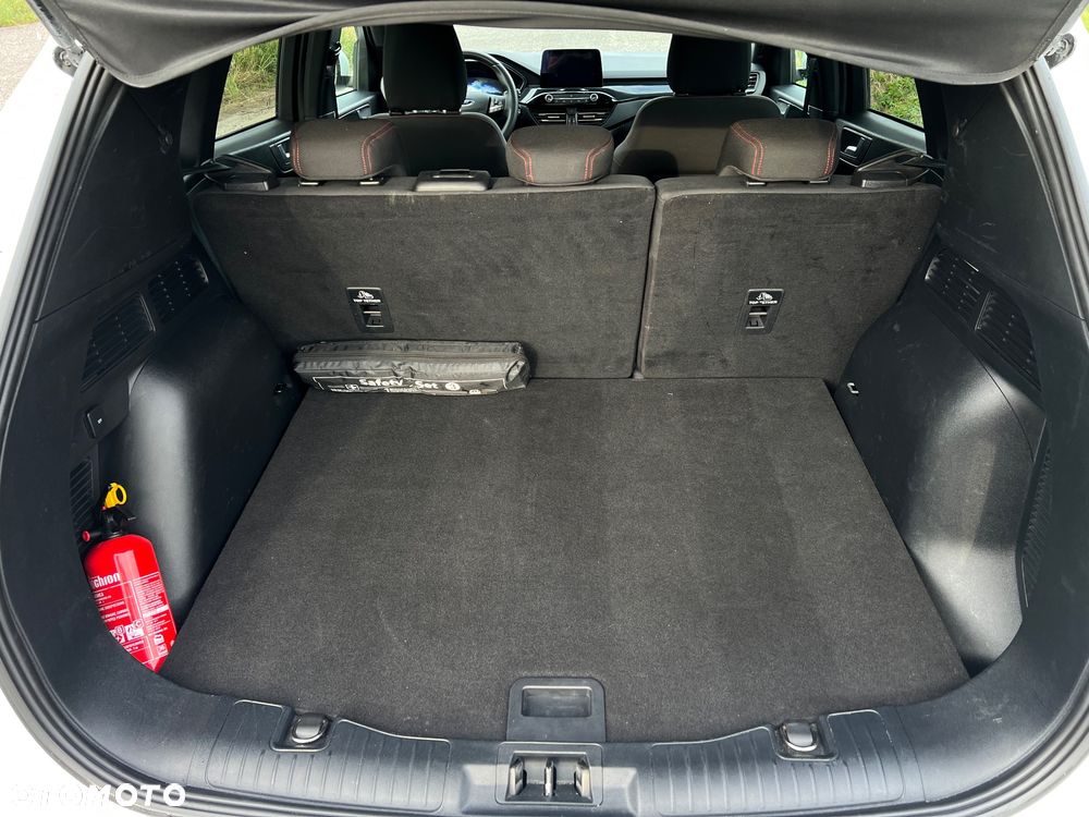 Ford Kuga 2.5 Duratec FHEV ST-LINE X - 19