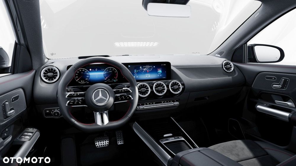 Mercedes-Benz GLA - 7