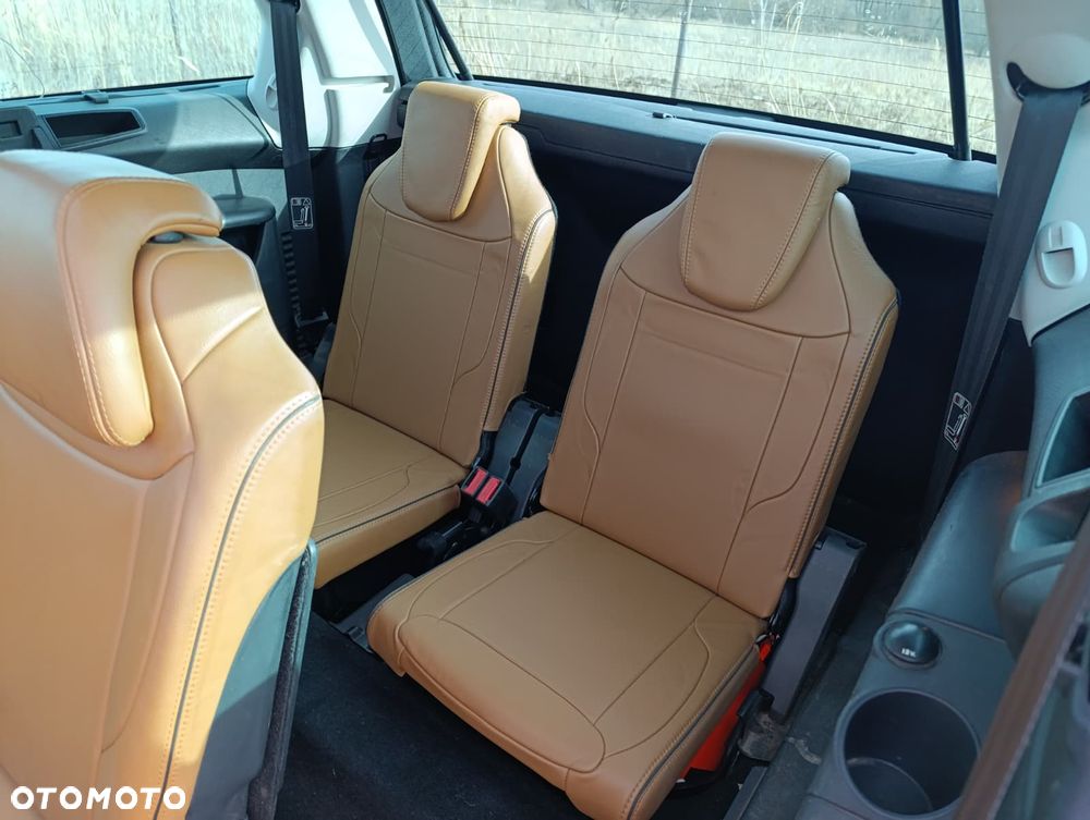 Citroën C4 Picasso 2.0 HDi Exclusive - 11