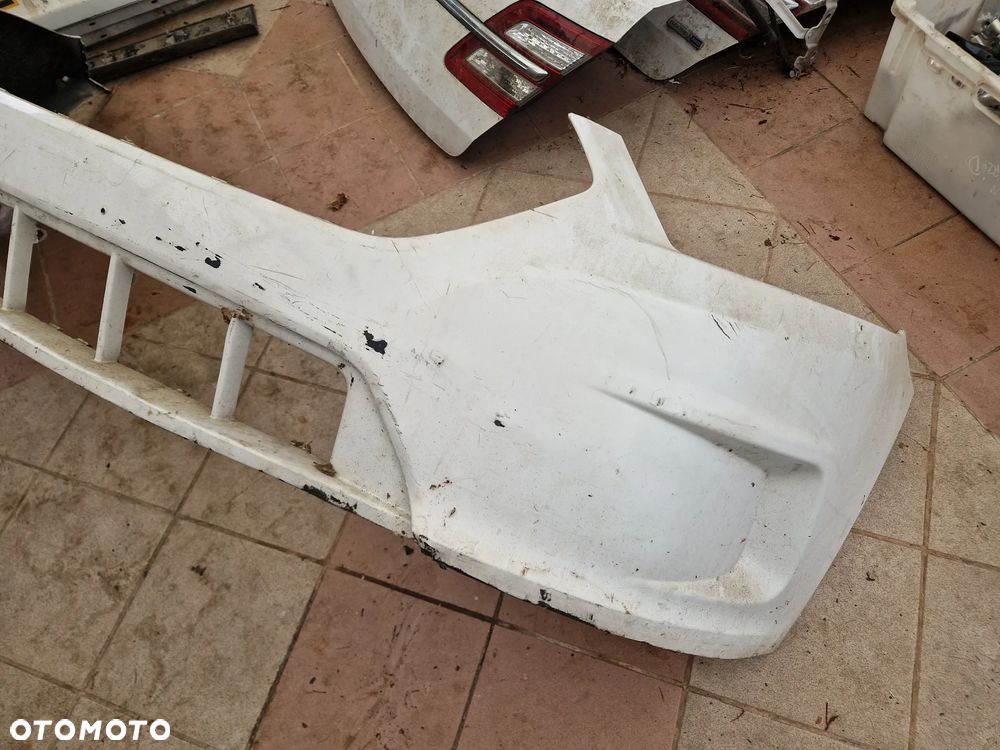 Ford Taurus 3.5 3.7 Zderzak Przedni Police Interceptor 2015 - 3