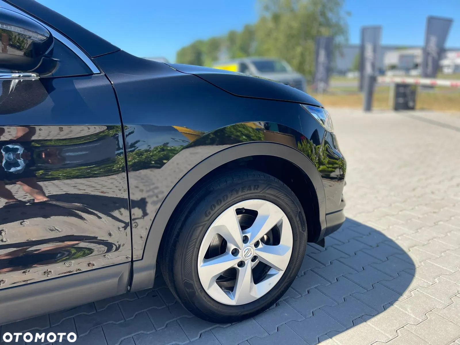 Nissan Qashqai 1.7 dCi ALL-MODE 4x4i N-CONNECTA - 15