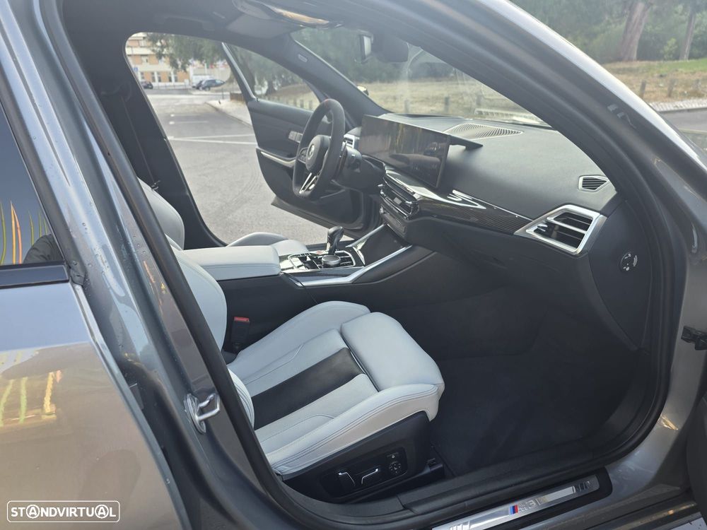 BMW M3 Competition M xDrive - 24