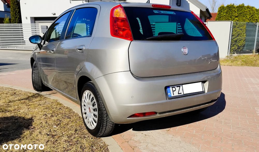 Fiat Grande Punto - 2