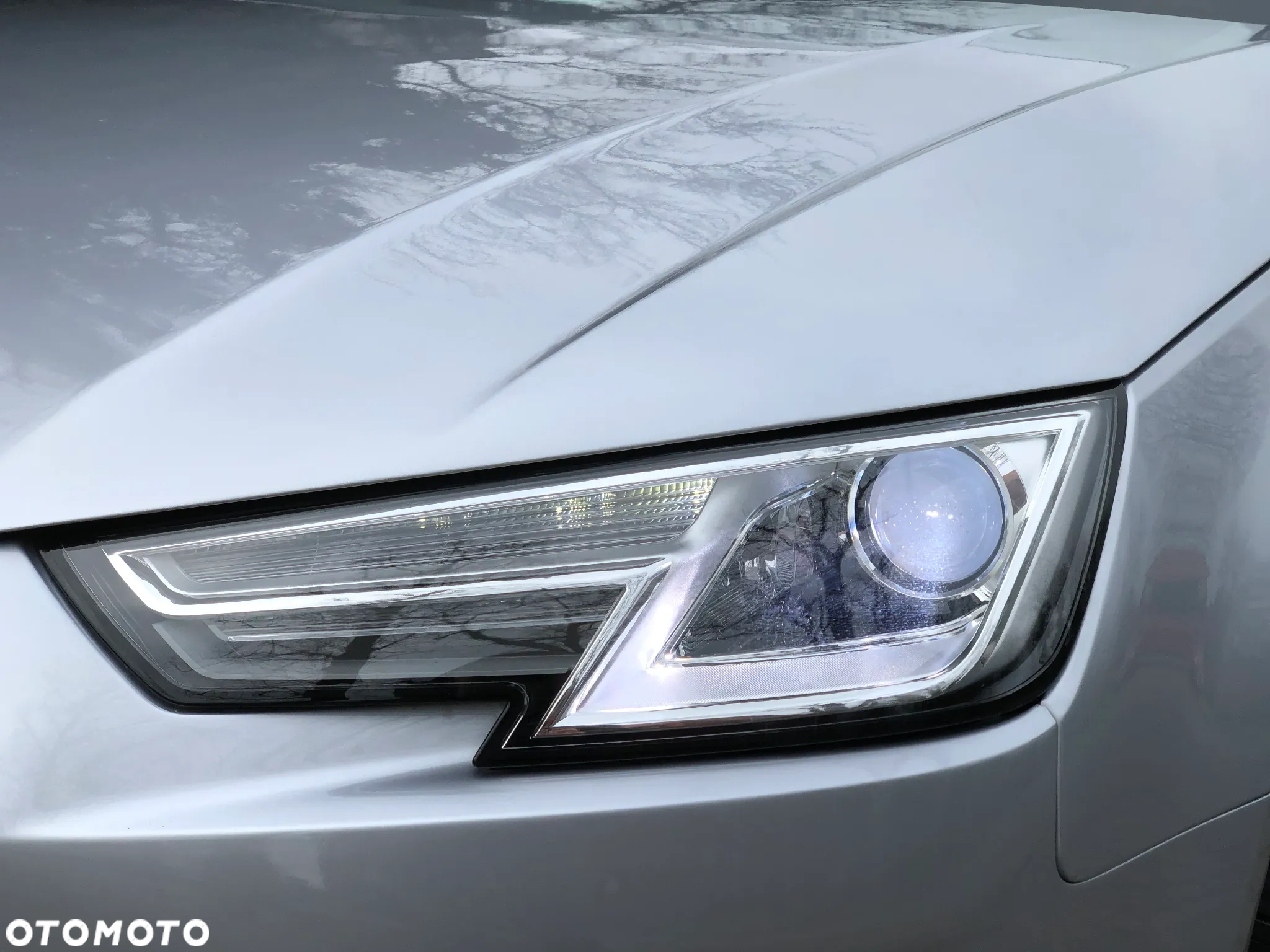 Audi A4 2.0 TDI S tronic - 40