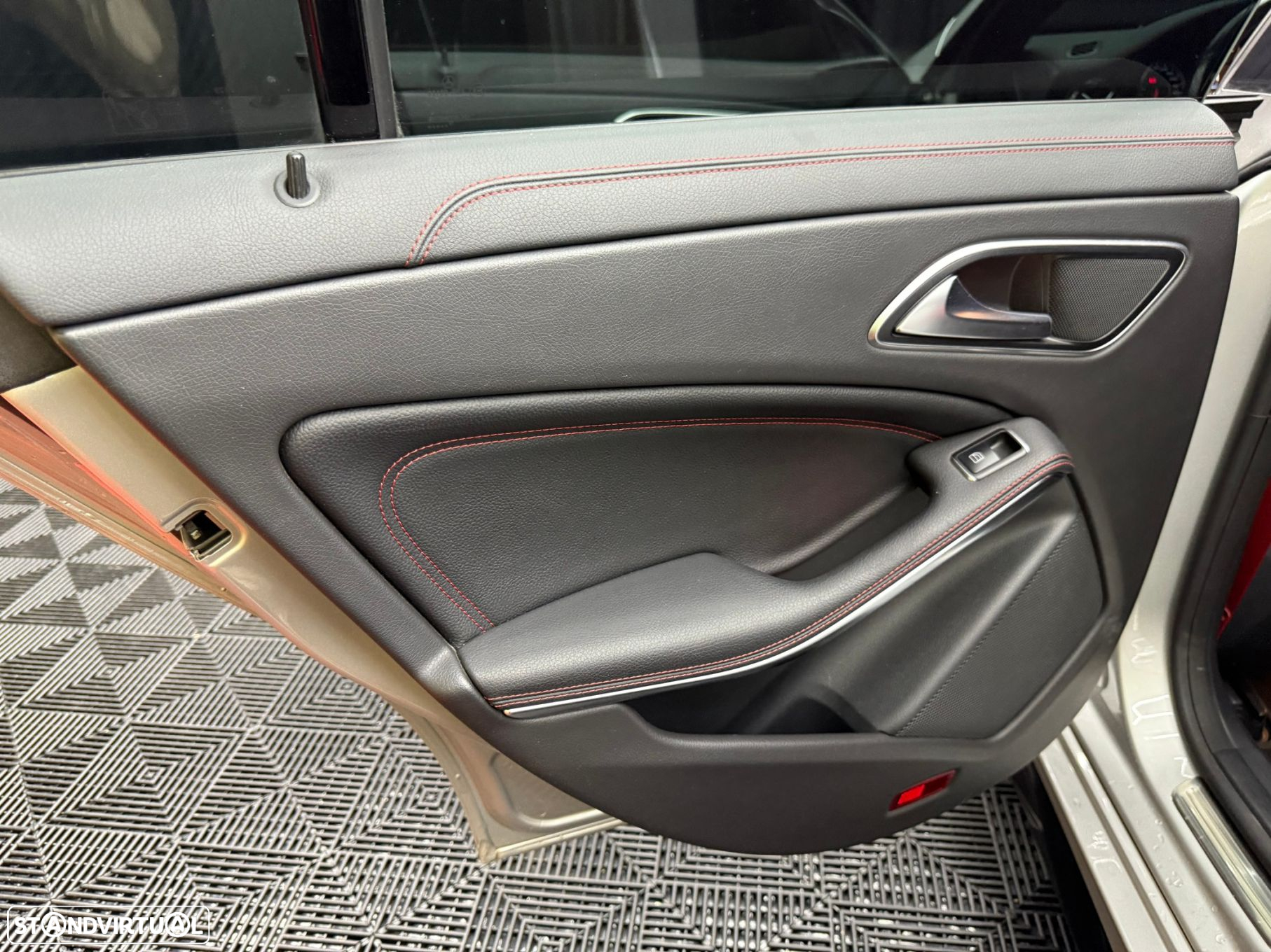 Mercedes-Benz CLA 45 AMG Shooting Brake 4-Matic - 27